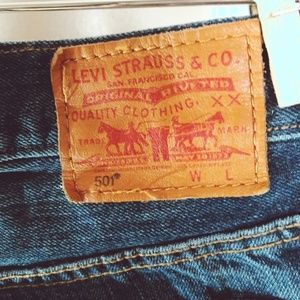 Levi's 501 Denim Jean Shorts Distressed Dark Wash